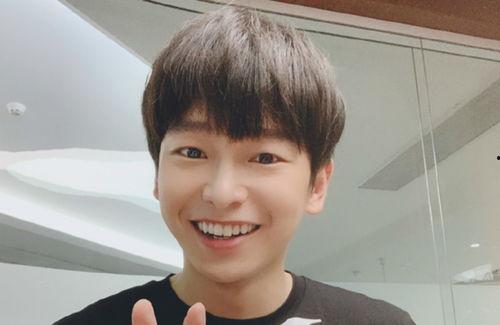 圈内爆料周深彭昱畅,神秘友情引热议 第1张 圈内爆料周深彭昱畅,神秘友情引热议 第1张